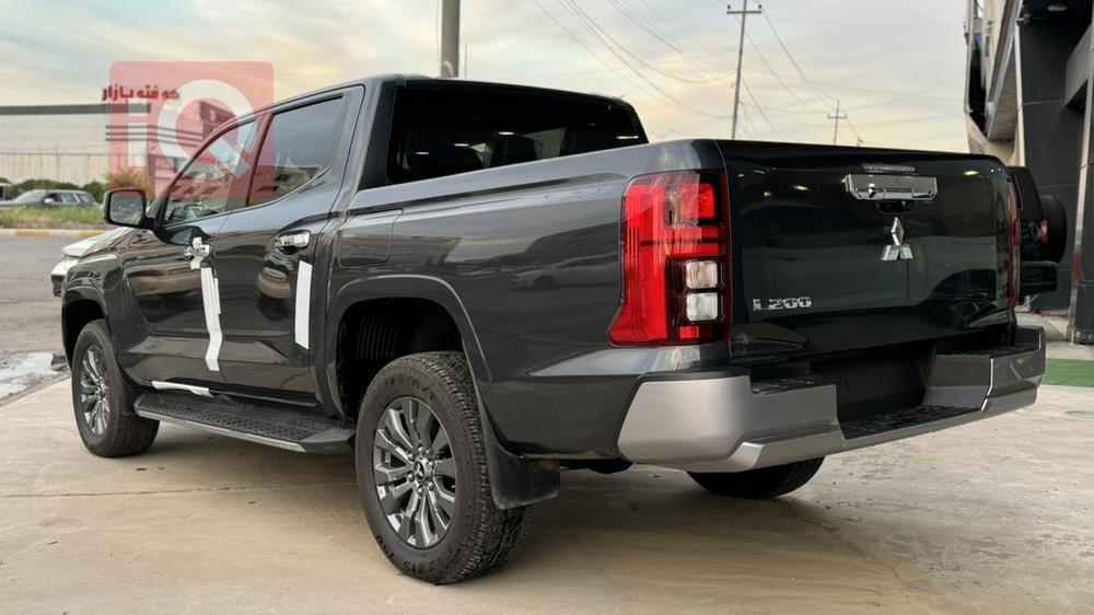 ميتسوبيشي L200
